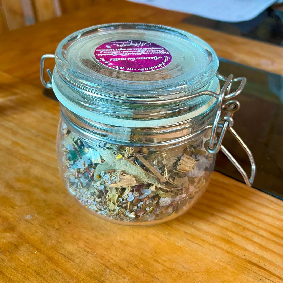 Herbal Energy Cleansing Bath | Ritual for Abundance – Metayantra