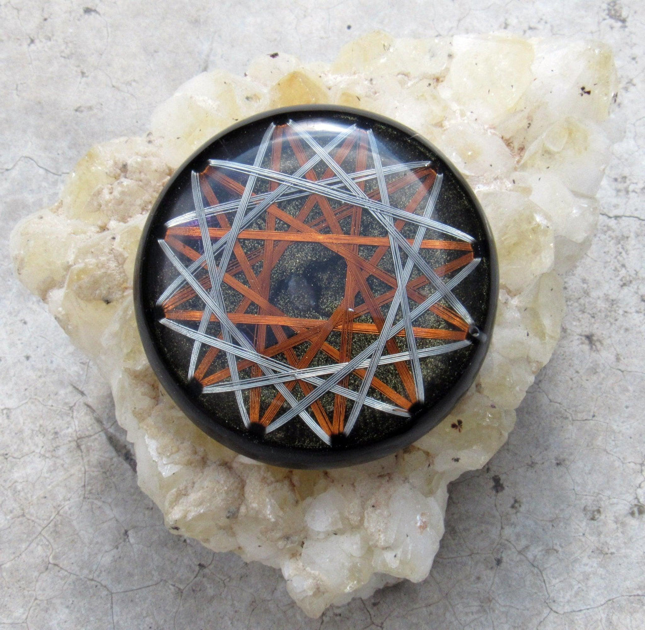 7 Chakra Black Sun Orgone Generator Kit - Metayantra Consciencia