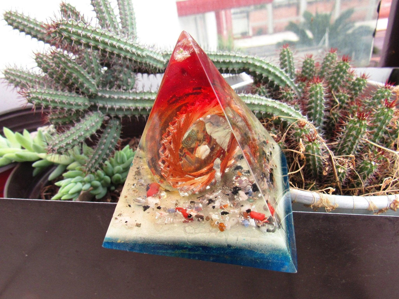 Orgone Mahakala Metayantra Protective Pyramid - Metayantra Consciencia