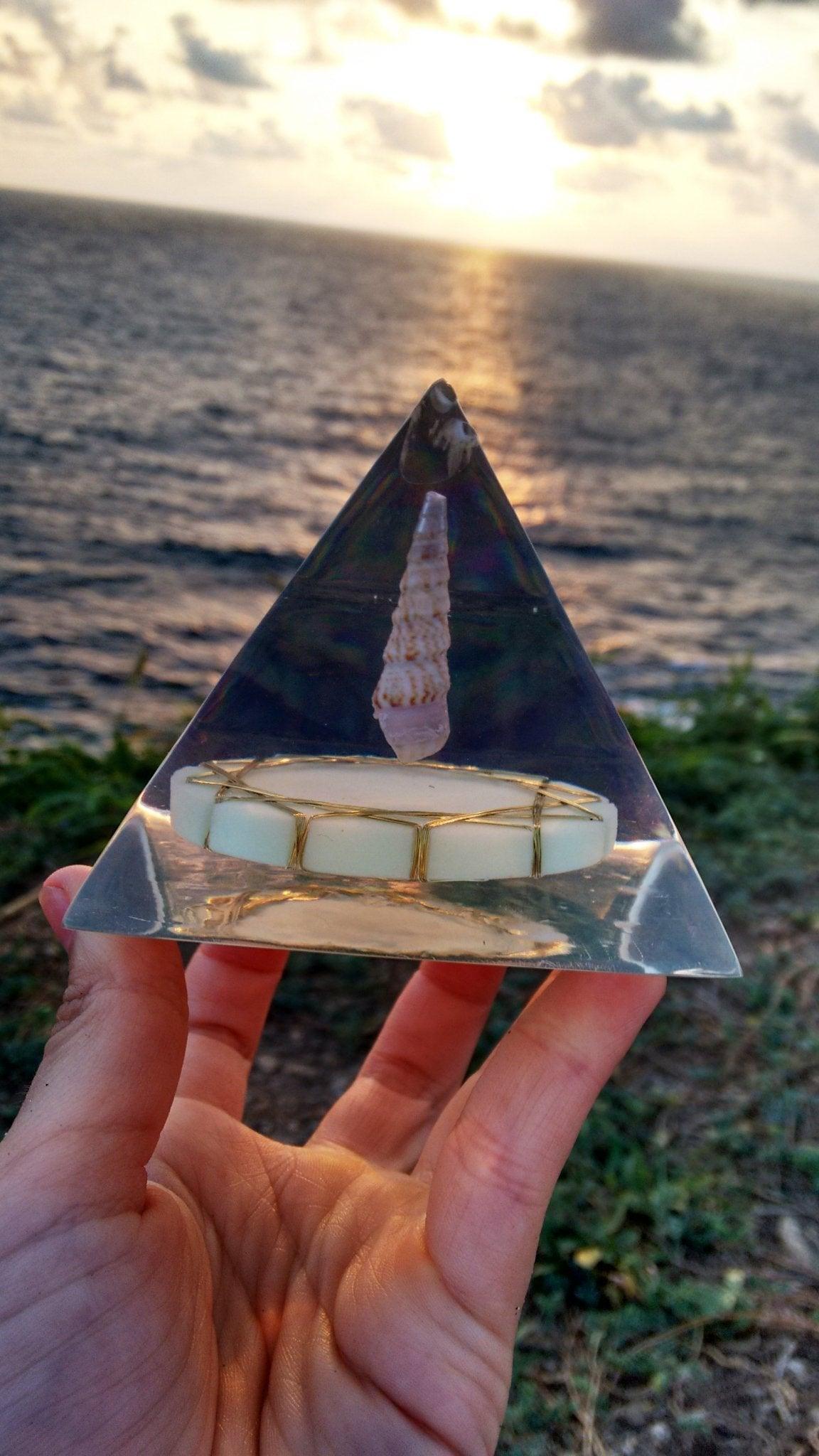 Zipolite Pyramid - Metayantra Consciencia